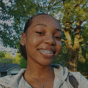 Meet your Posher, Toriann